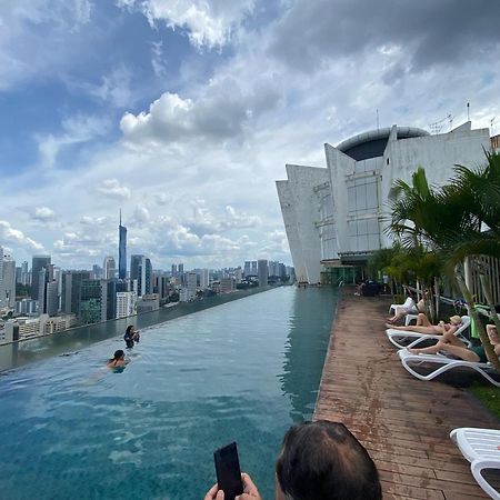 Skypool Kl Free Infinity Pool Over クアラルンプール エクステリア 写真